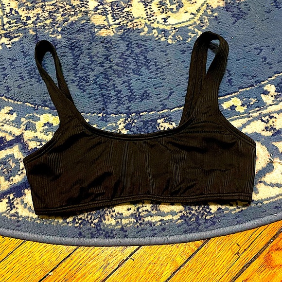 NWT Calvin Klein Ribbed Bikini Top - Picture 11 of 11